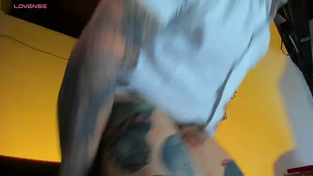 CamiloGray  online show from 09.13.25