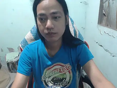 Snapshot of itsmacky4u chatting on 04.19.26 itsmacky4u online show from 04.19.26