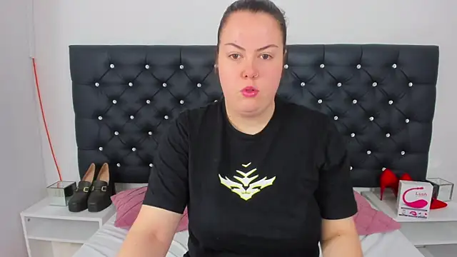 EvaLick online show from 12.23.24