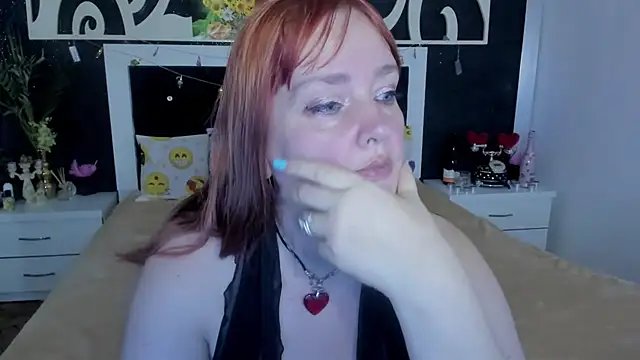 SinFulTitsDD online show from 01.05.25