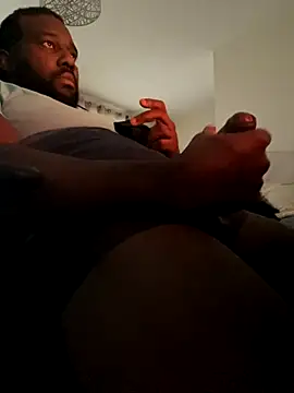 Snapshot of waakenda chatting on 09.24.25 waakenda online show from 09.24.25