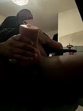 Snapshot of waakenda chatting on 11.03.25 waakenda online show from 11.03.25