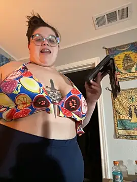 ItsBunniBabe online show from 06.15.26