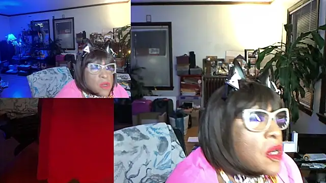 Snapshot of Gray-Platinum-Orchid chatting on 01.13.25 Gray-Platinum-Orchid online show from 01.13.25