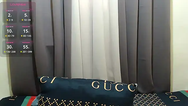 x brittany x online show from 04.23.26