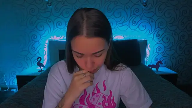 AlexaBarkley online show from 12.23.24