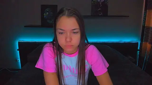 AlexaBarkley online show from 10.08.25