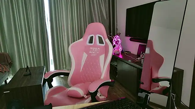 AsianQueens online show from 12.05.25