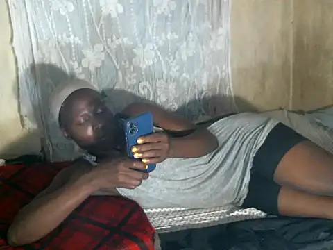 cute-shamza online show from 02.13.26