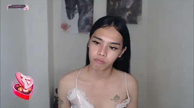 Snapshot of shecutie69 chatting on 12.20.24 shecutie69 online show from 12.20.24