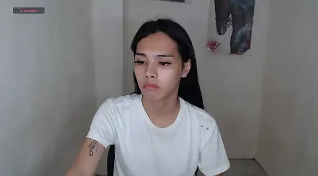 Snapshot of shecutie69 chatting on 03.08.25 shecutie69 online show from 03.08.25