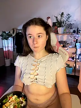 sweetest pie online show from 09.20.25