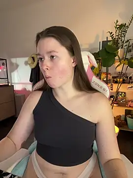 sweetest pie online show from 02.14.26