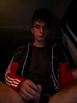 Snapshot of alessandro893000 chatting on 10.13.25 alessandro893000 online show from 10.13.25