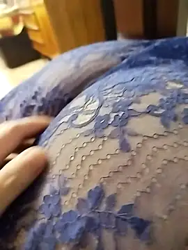 LovlyAnnie online show from 12.03.25