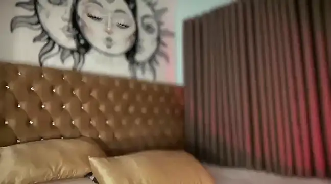 Jasmine Elcock online show from 01.03.25