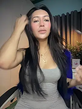 Jasmine Elcock online show from 06.05.26