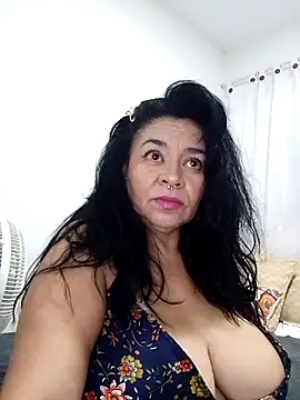 Snapshot of karlablue_ chatting on 09.13.25 karlablue online show from 09.13.25