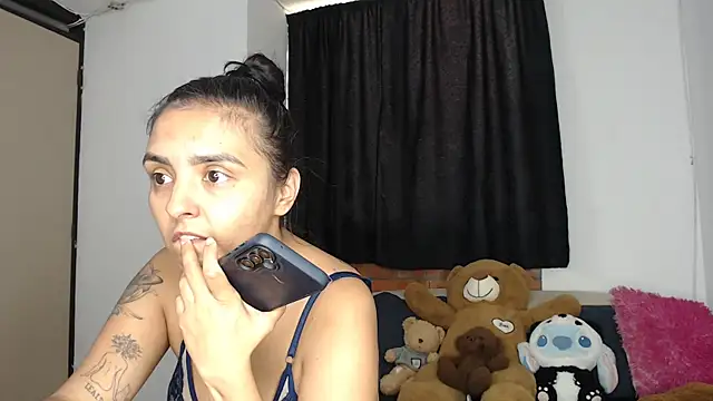 kathy luisa online show from 12.18.25