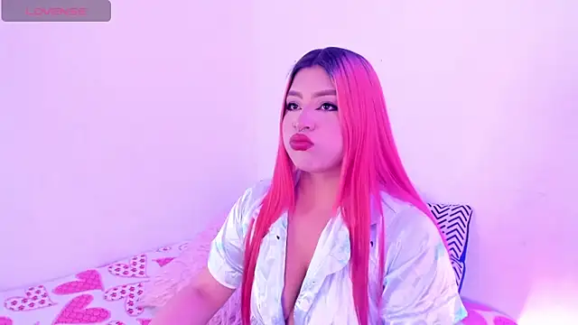 SophieRossi online show from 09.29.25