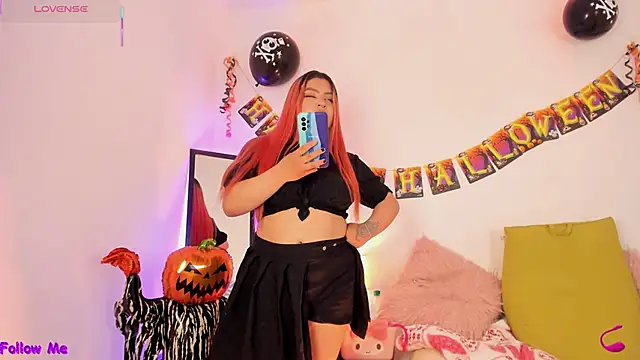 SophieRossi online show from 10.30.25