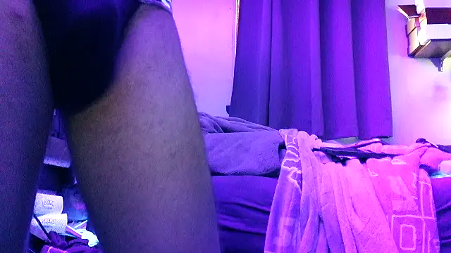 Snapshot of Cloudd_Kingg_Iceyyy chatting on 05.28.26 Cloudd Kingg Iceyyy online show from 05.28.26