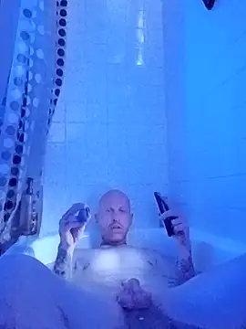 Snapshot of CAMINCHANCE chatting on 09.09.25 CAMINCHANCE online show from 09.09.25