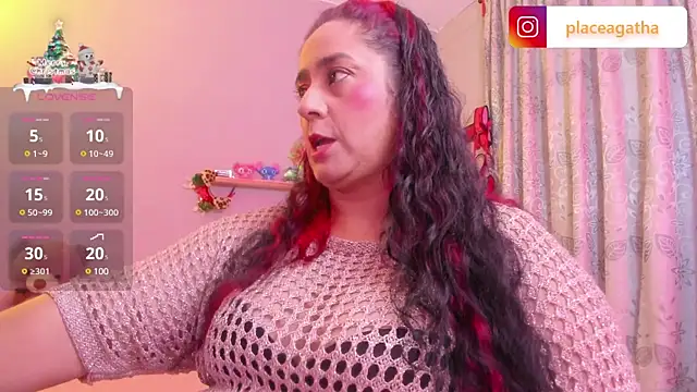 Snapshot of agathaxxx-69 chatting on 12.31.24 agathaxxx-69 online show from 12.31.24