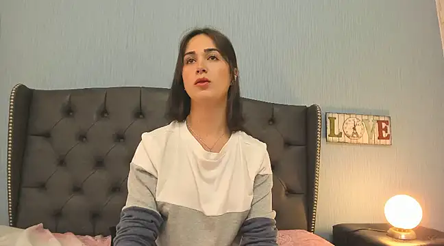 AndreaStivens online show from 01.04.25