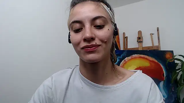 Snapshot of mariecam420 chatting on 12.07.24 mariecam420 online show from 12.07.24