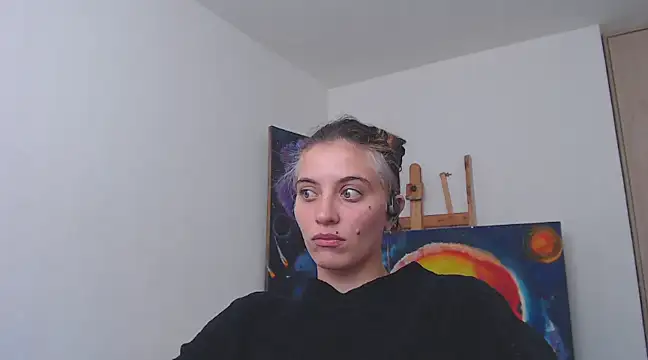 Snapshot of mariecam420 chatting on 12.14.24 mariecam420 online show from 12.14.24