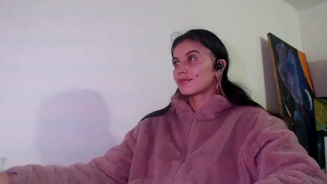Snapshot of mariecam420 chatting on 12.18.24 mariecam420 online show from 12.18.24