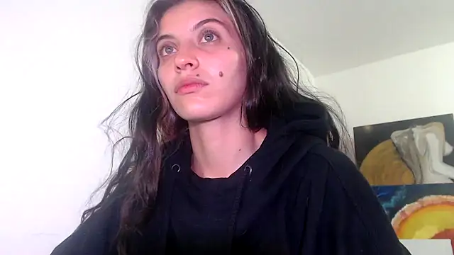Snapshot of mariecam420 chatting on 12.21.24 mariecam420 online show from 12.21.24