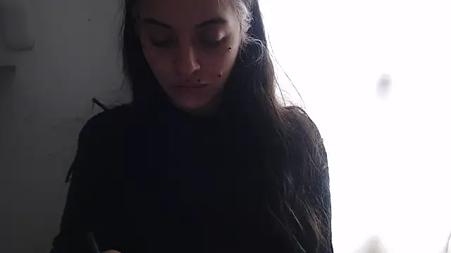 Snapshot of mariecam420 chatting on 03.11.25 mariecam420 online show from 03.11.25