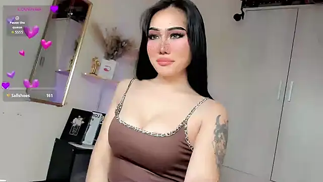 Icon1c LiLy online show from 10.04.25