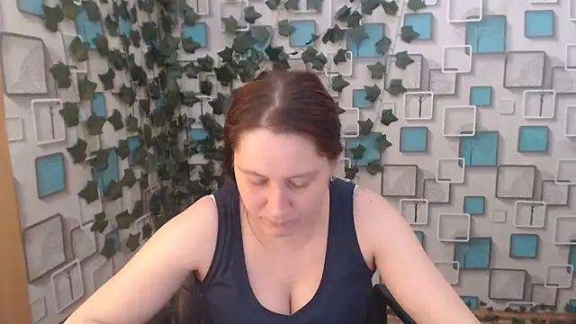 JosieJun  online show from 03.12.25