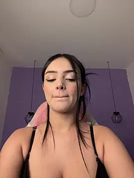 anniehart online show from 10.17.25