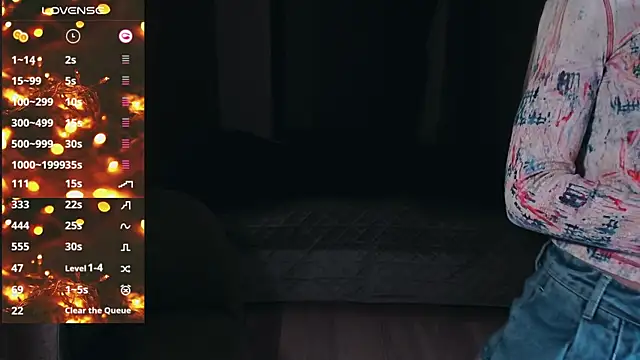 Aquilaris  online show from 02.04.26