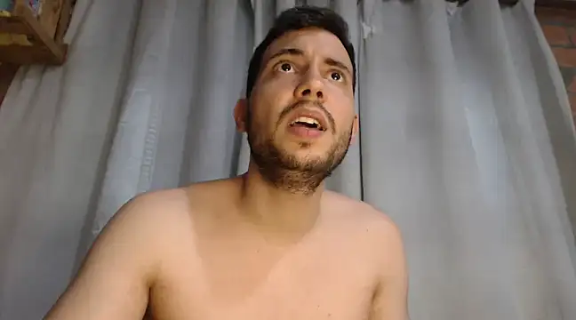 Armando 2002 online show from 01.17.25