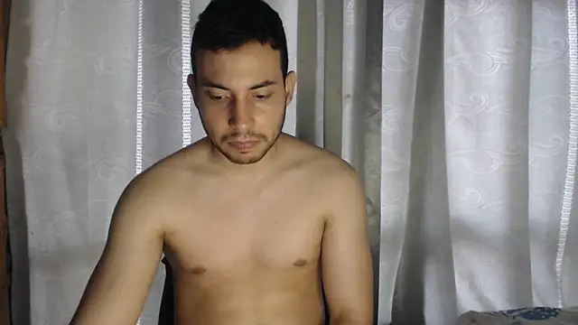 Armando 2002 online show from 02.24.25