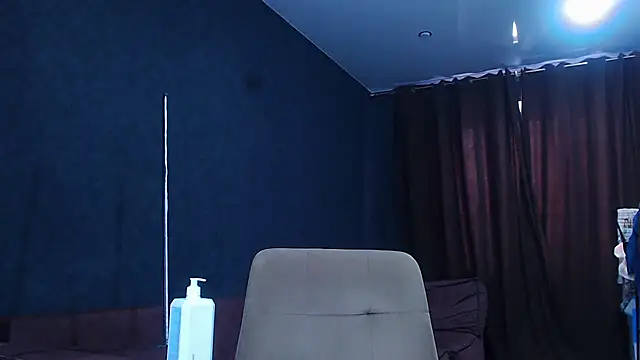 Snapshot of muscularjohnforuX chatting on 09.24.25 muscularjohnforuX online show from 09.24.25