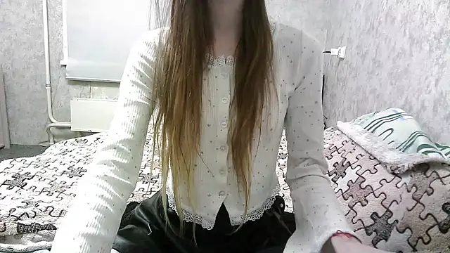 KittyBounty online show from 12.19.25