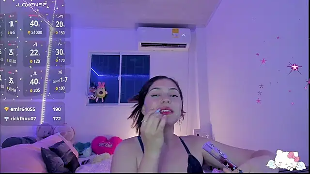 MollyG18 online show from 02.23.25