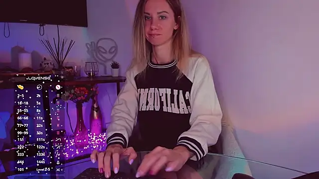 Snapshot of trafka_murafka chatting on 12.17.24 trafka murafka online show from 12.17.24