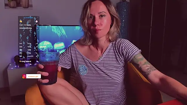 Snapshot of trafka_murafka chatting on 09.21.25 trafka murafka online show from 09.21.25