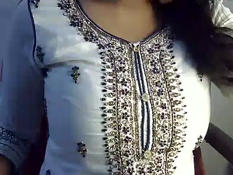 SiaraSiyA online show from 11.14.25