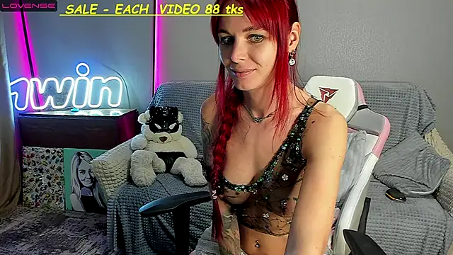 SandyChris online show from 12.02.24