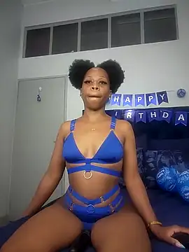 QUEENMANDYY online show from 02.08.25
