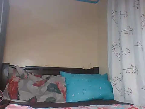 Snapshot of Pink_pussy_- chatting on 12.19.25 Pink pussy - online show from 12.19.25