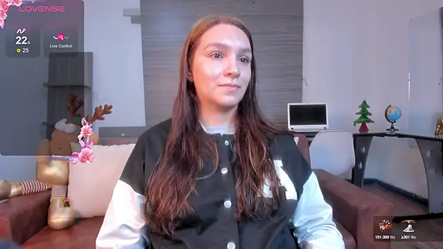 miataylorr1 online show from 12.10.24